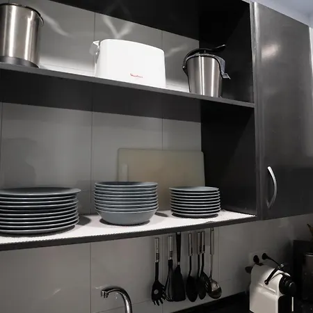 Apartament Centrico, Junto A Estacion De Bus/tren, Y Playas *